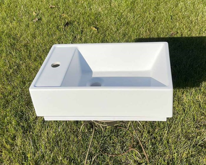 Умывальник «Веста» L Белый А100М МАТ