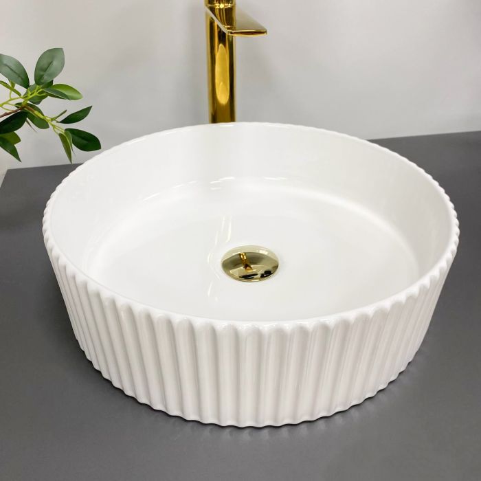 Умивальник VBI BRINDISI M WHITE накладний