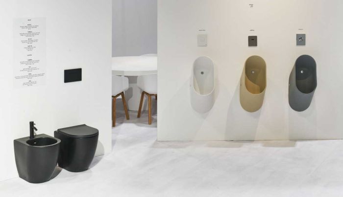 Писсуар Vignoni VI03NM Black Matte SIMAS