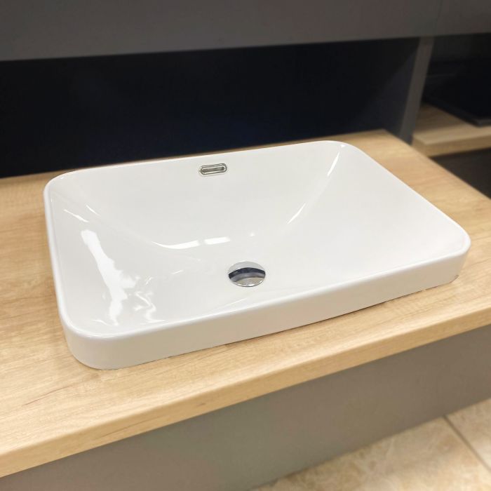 Умывальник VBI BITRITTO WHITE врезной