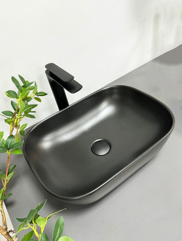 Умивальник VBI RAVENNA BLACK MATT накладний