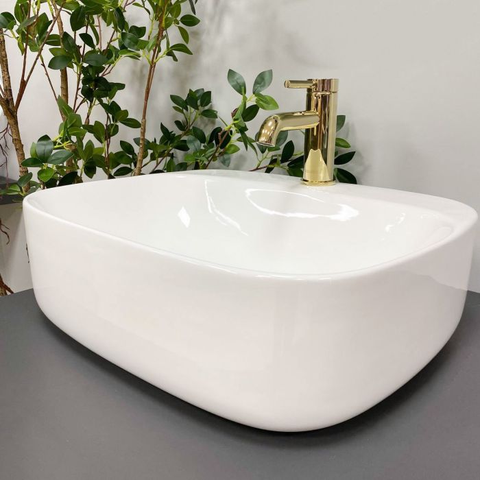 Умывальник VBI NARNI M WHITE накладной