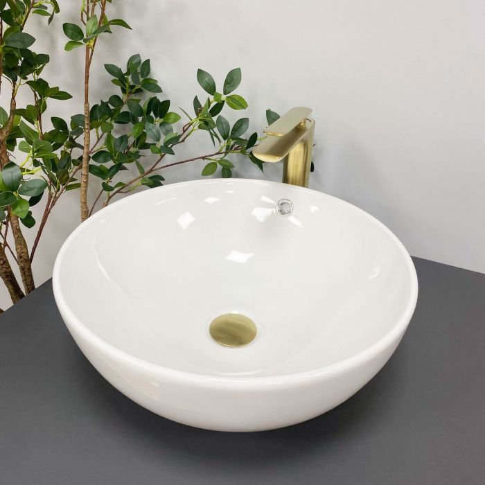 Умывальник VBI BRUNICO S WHITE накладной