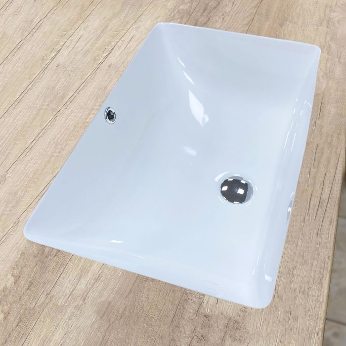 Умывальник VBI MELFI WHITE врезной