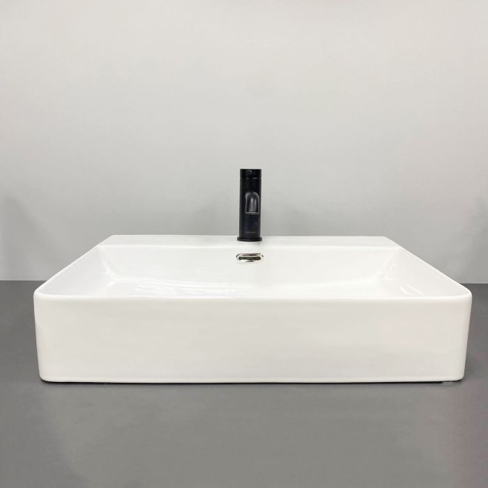 Умывальник VBI BITONTO M WHITE накладной подвесной