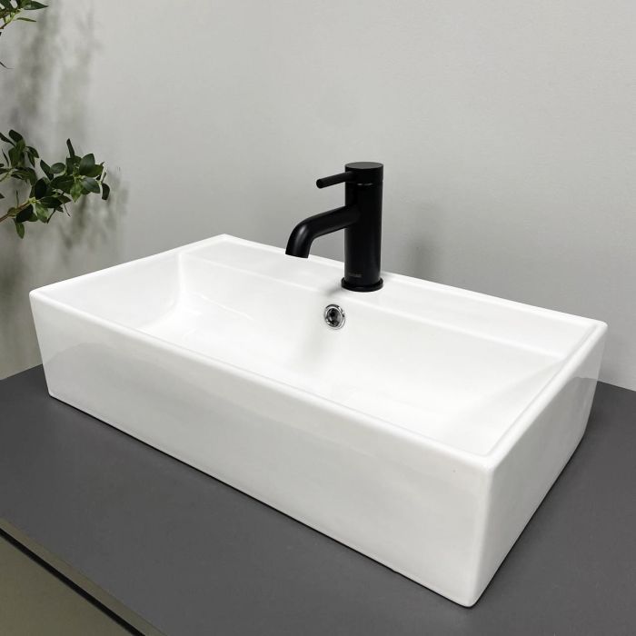 Умывальник VBI TAVERNOLA WHITE накладной