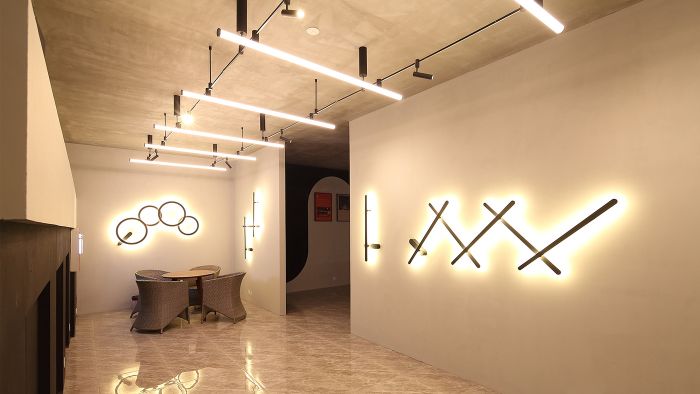 Світильники для модульної системи TUBE 38 Black 3000K