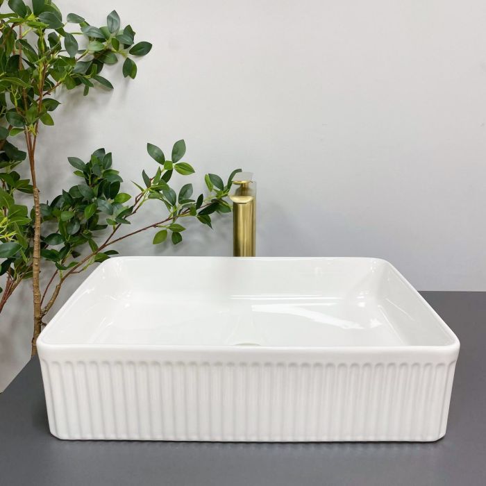 Умивальник VBI BRESCIA WHITE накладний