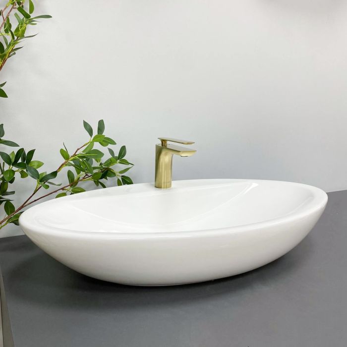 Умивальник VBI CESENA WHITE накладний