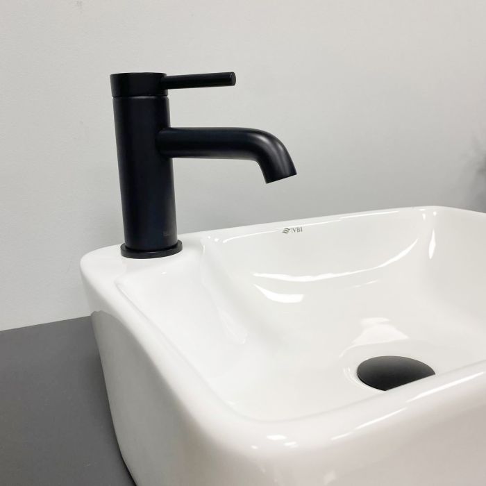 Умивальник VBI LUCITO WHITE накладний