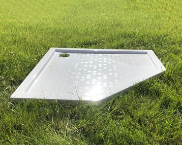 Душевой поддон «Белла» 900 Белый А100 глянец