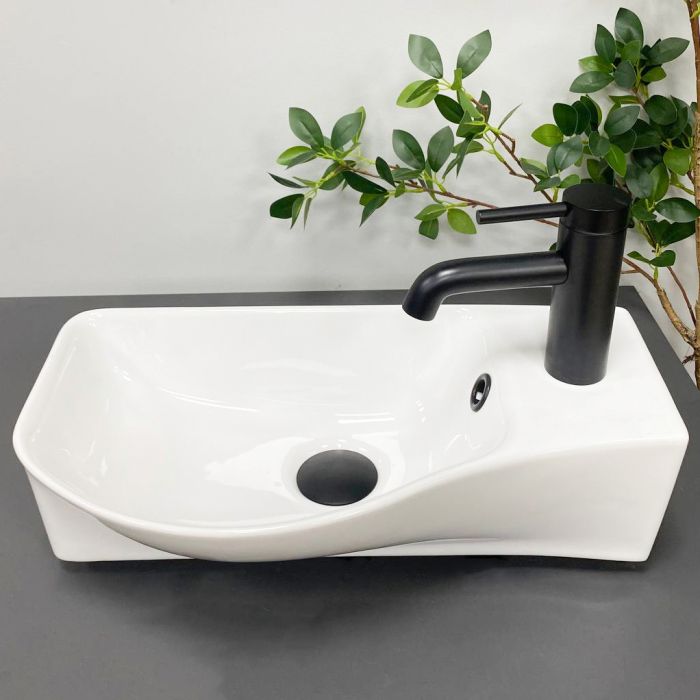 Умывальник VBI FERMO L WHITE подвесной