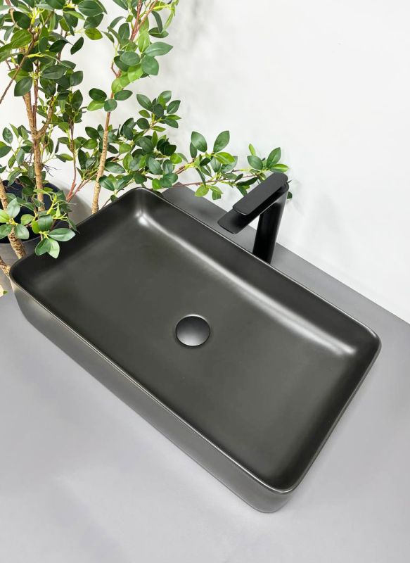 Умивальник VBI TRIEST BLACK MATT накладний