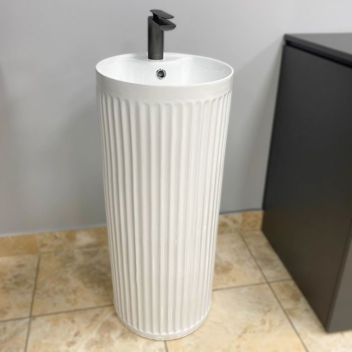 Умивальник VBI VINICI WHITE підлоговий