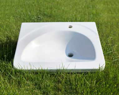 Умывальник «Диана» 60 см белый А100 глянец