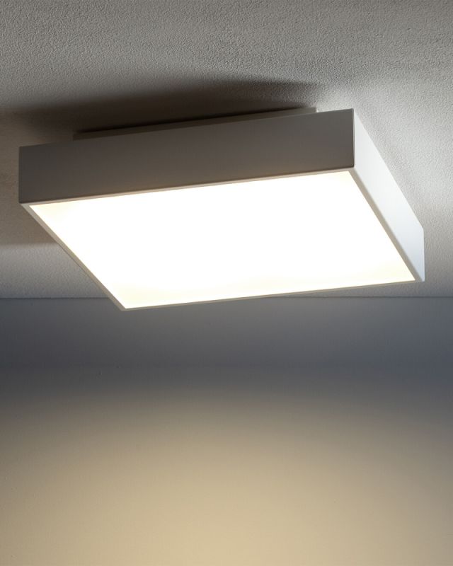 10470 Світильник Nowodvorski QUAD WHITE PL